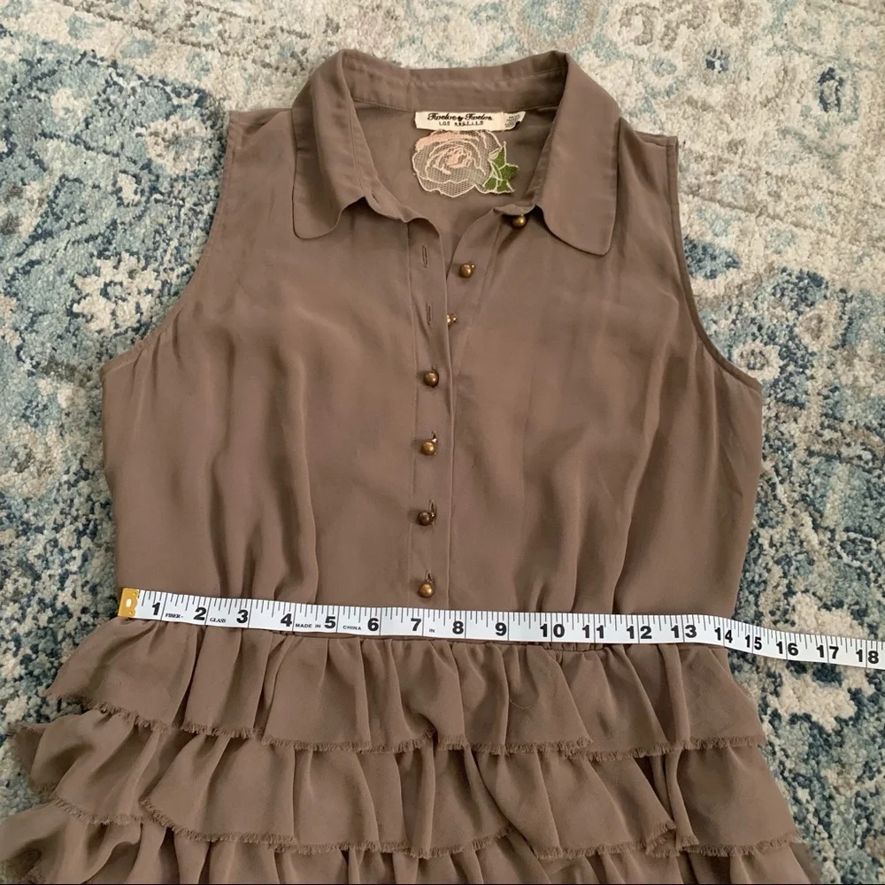 Twelve by Twelve Los Angeles Dress - Picture 7 of 9